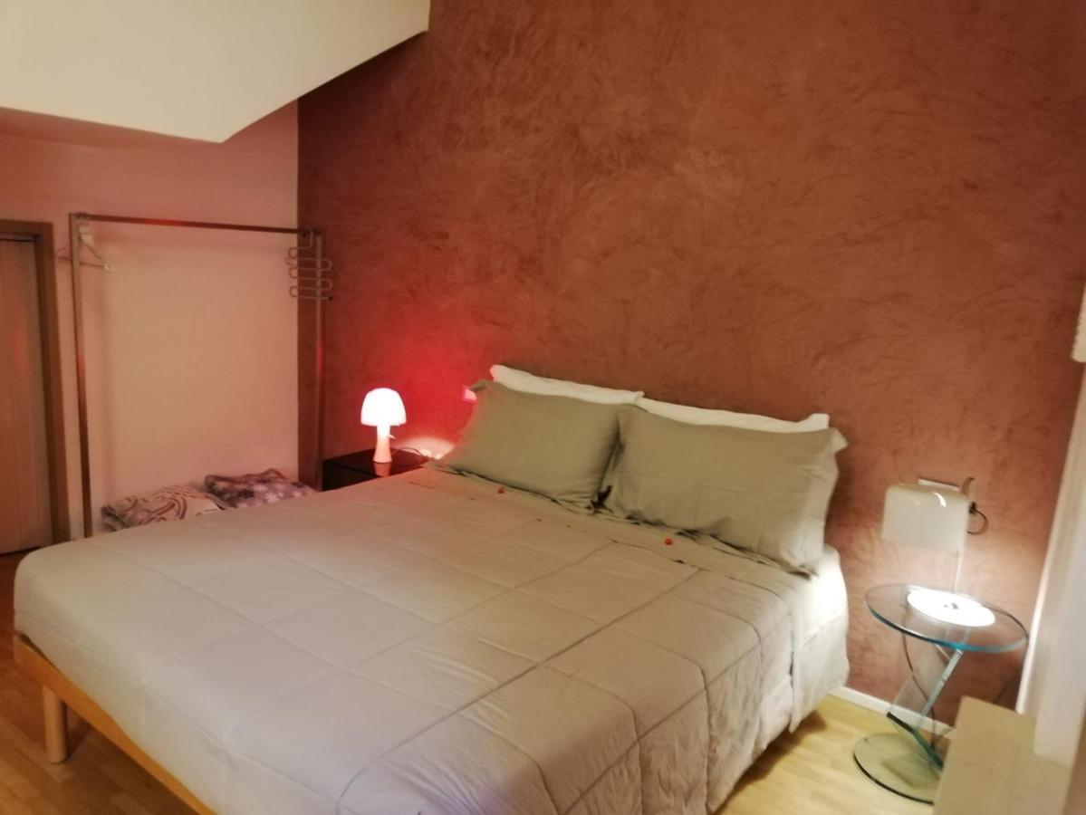 Lollo Apartment Mantova Kültér fotó